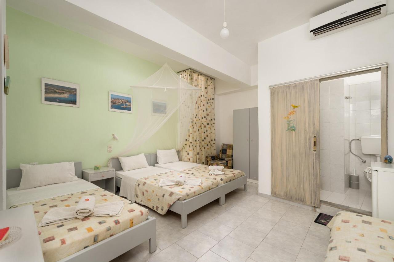 Sofia Rooms Pitsidia Exterior foto